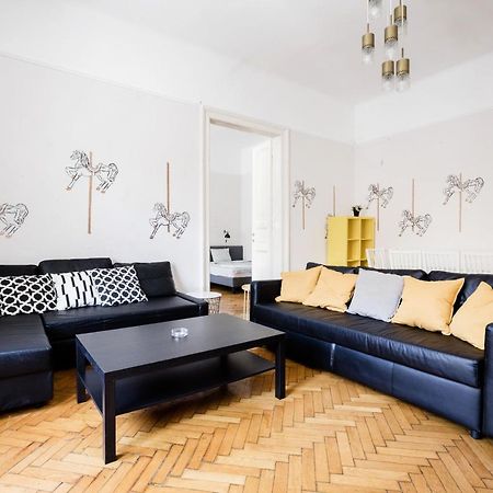 بودابست Downtown Circus Apartment المظهر الخارجي الصورة