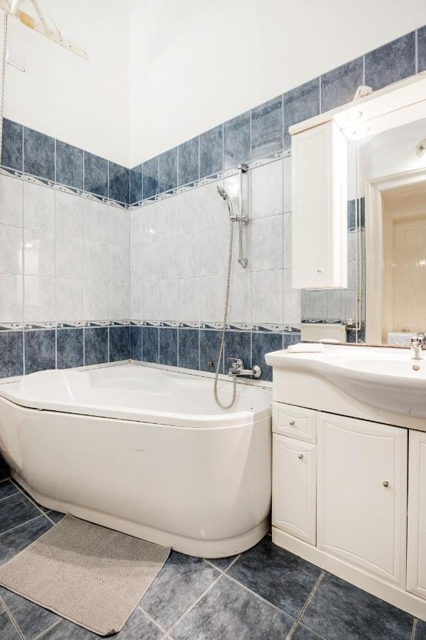 بودابست Downtown Circus Apartment المظهر الخارجي الصورة