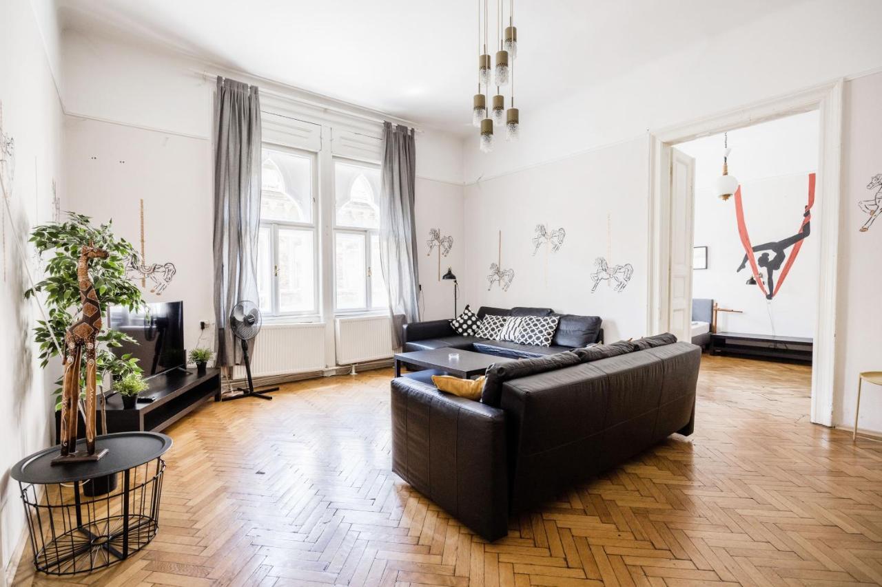 بودابست Downtown Circus Apartment المظهر الخارجي الصورة