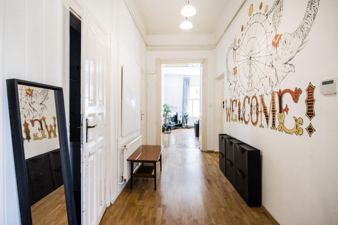 بودابست Downtown Circus Apartment المظهر الخارجي الصورة